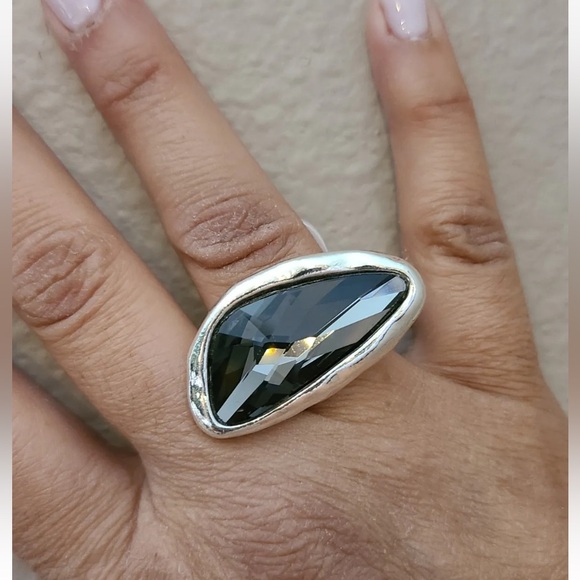 NOCTURNA - Bohemian Ring - Smoke gray crystal - Picture 11 of 15